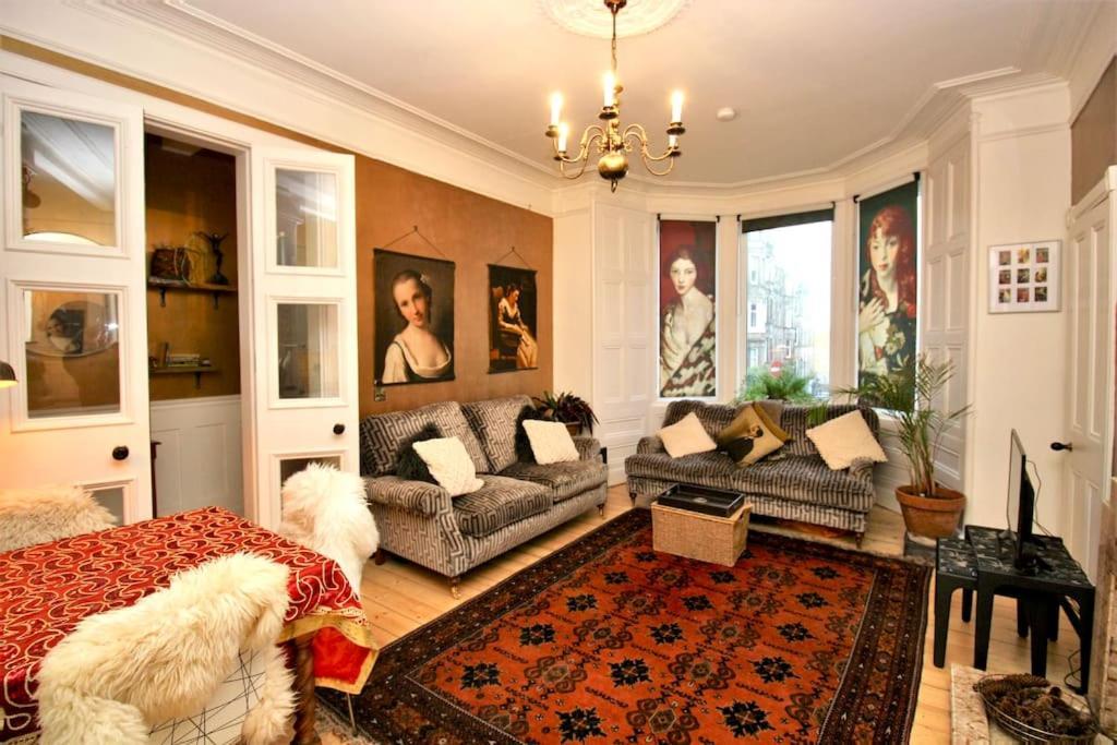 Holyrood Park: Lush & Arty 2 Double Bed Flat Daire Edinburgh Dış mekan fotoğraf