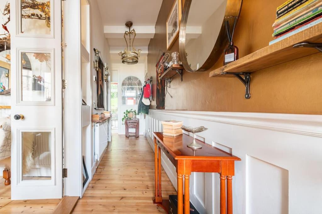 Holyrood Park: Lush & Arty 2 Double Bed Flat Daire Edinburgh Dış mekan fotoğraf