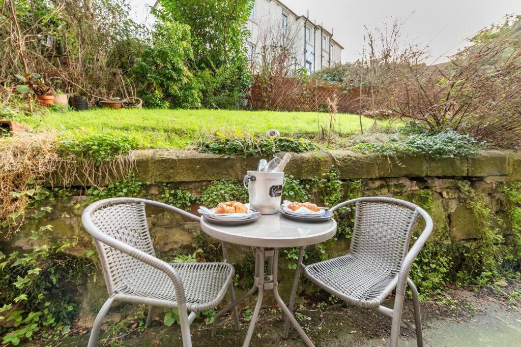 Holyrood Park: Lush & Arty 2 Double Bed Flat Daire Edinburgh Dış mekan fotoğraf