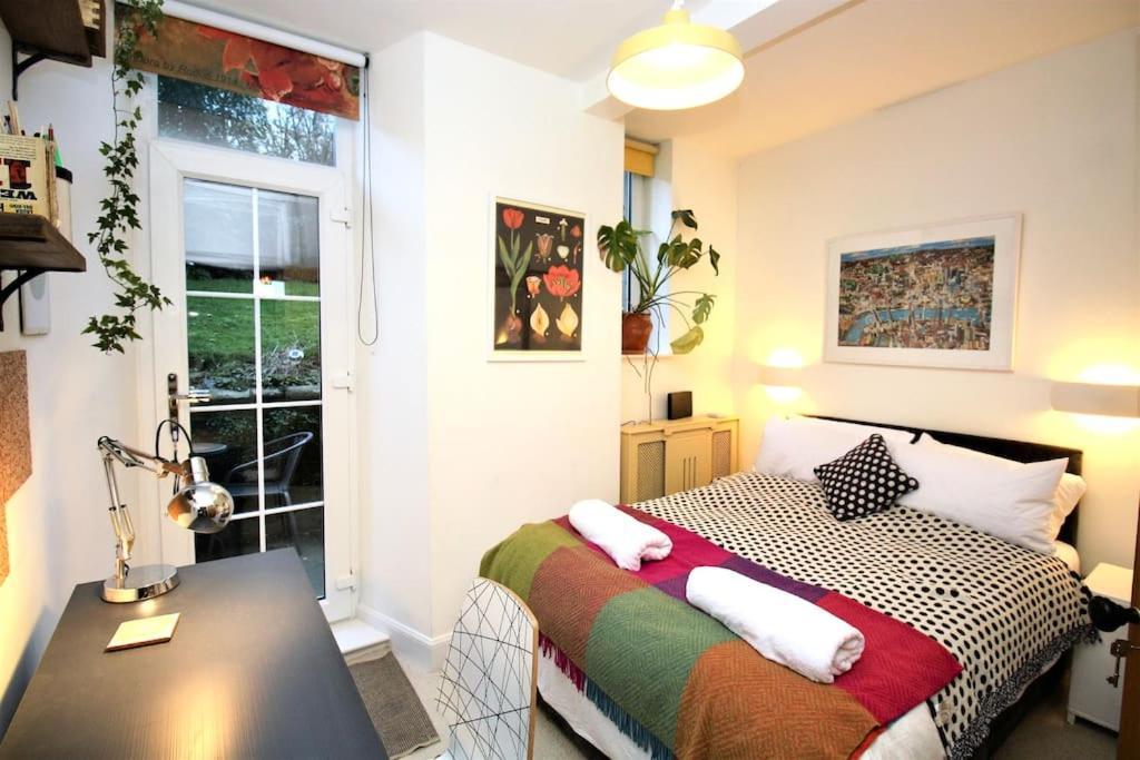 Holyrood Park: Lush & Arty 2 Double Bed Flat Daire Edinburgh Dış mekan fotoğraf